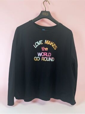 Old Navy Long Sleeve t shirt